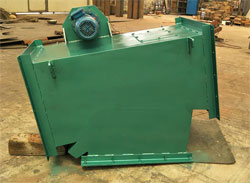 �DƬ���Q(ch��ng)��RCGZ�ܵ�ʽ�Ԅ�(d��ng)���F��
�c(di��n)���Δ�(sh��)��4051��